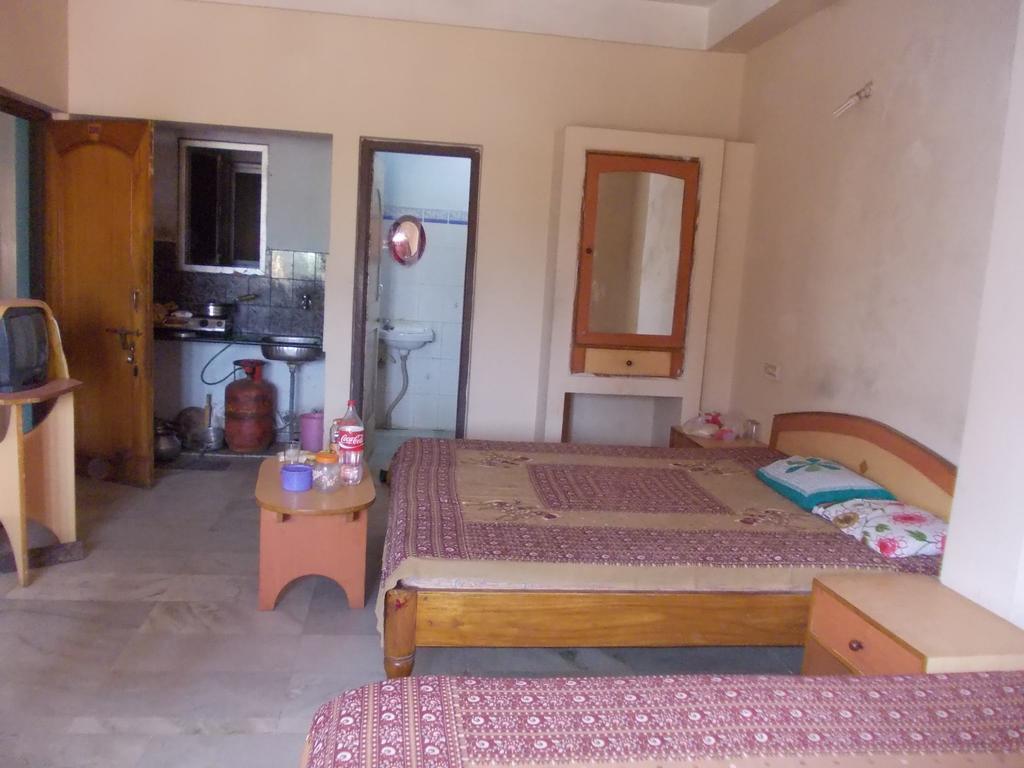 Rishaan Guest House 普里 客房 照片