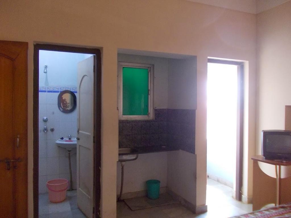 Rishaan Guest House 普里 外观 照片