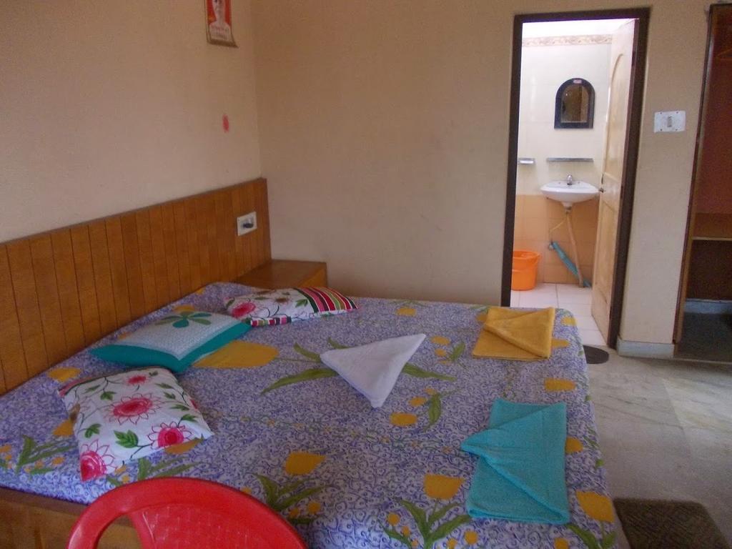 Rishaan Guest House 普里 客房 照片